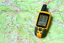   GPS- ( 1)