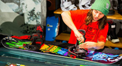 Устанавливаем крепления своими руками