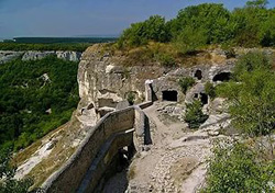 Пешеходный поход «Пещерные города Крыма»