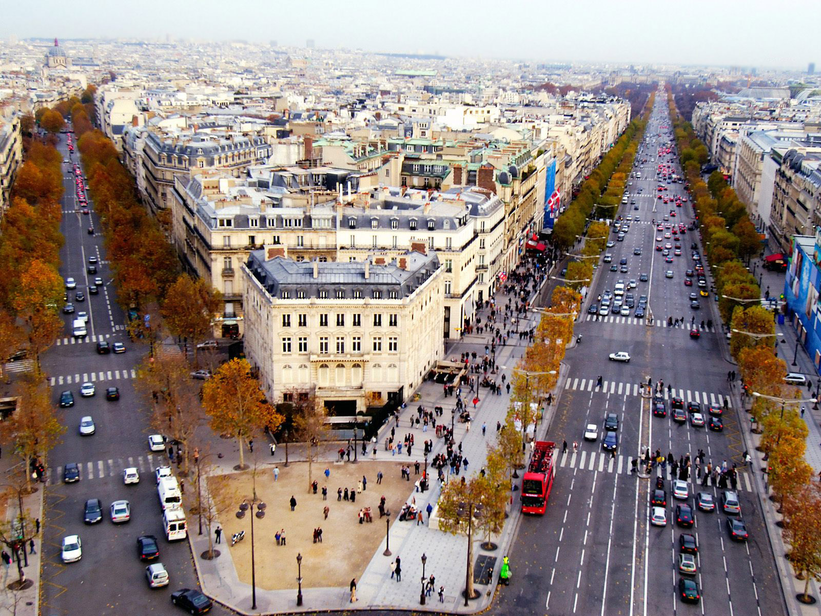 Фото Елисейские поля, фотографии Елисейских полей, фото улиц Парижа, фото достопримечательности Франции